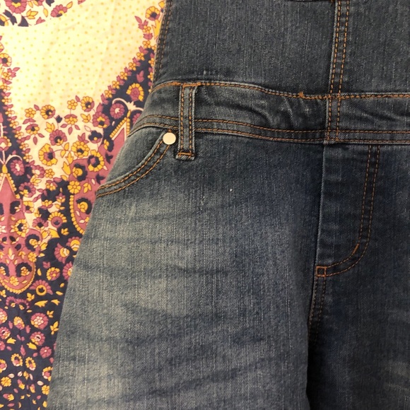 Short Denim Overalls - Picture 3 of 6